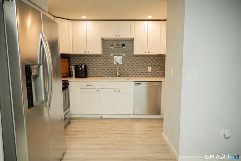 43 Austin Avenue East Haven CT 06512
