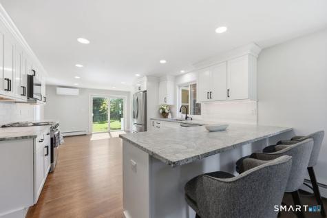 142 Valley Crest Drive Wethersfield CT 06109