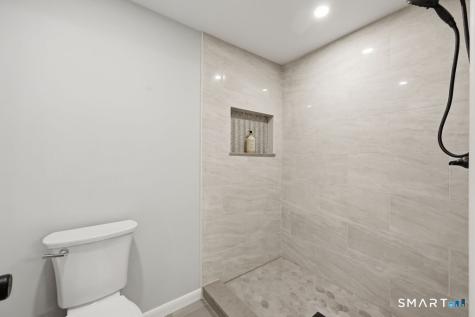 142 Valley Crest Drive Wethersfield CT 06109