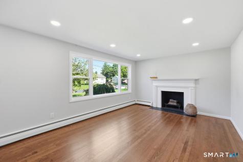 142 Valley Crest Drive Wethersfield CT 06109
