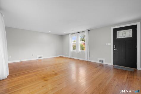 28 Horton Road Manchester CT 06042