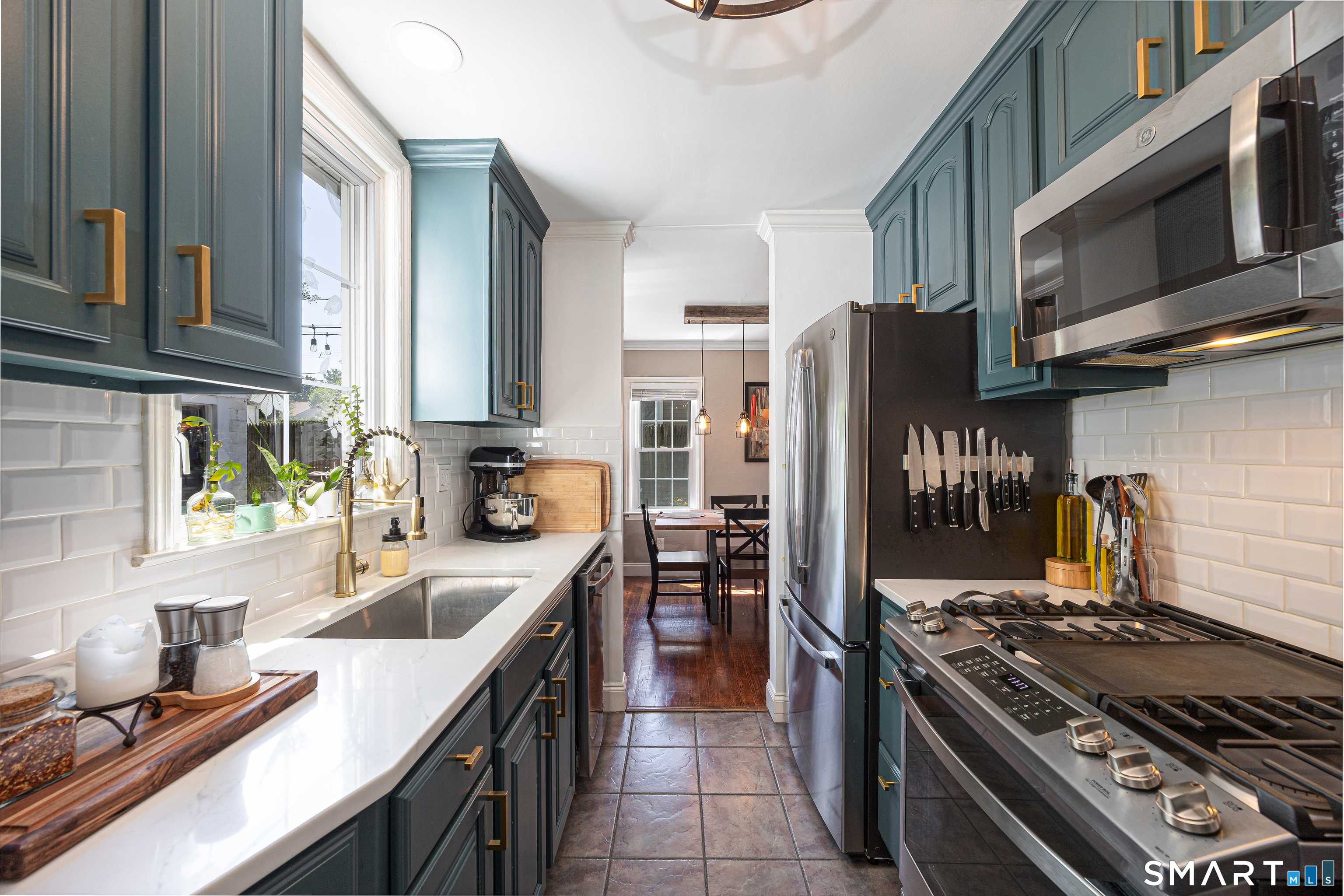 29 Sutton West Drive Stamford CT 06906