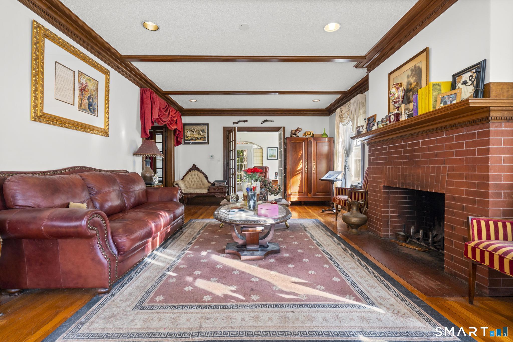 34 Scarborough Street Hartford CT 06105