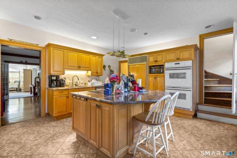 34 Scarborough Street Hartford CT 06105