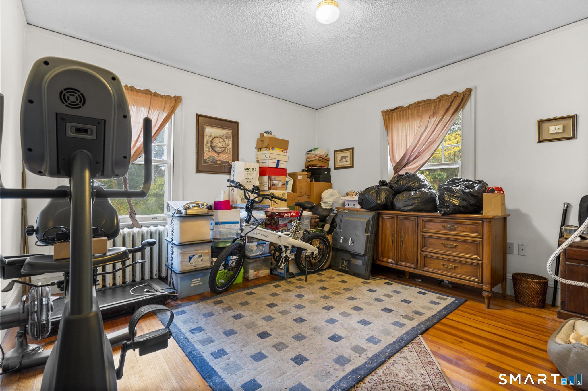 34 Scarborough Street Hartford CT 06105