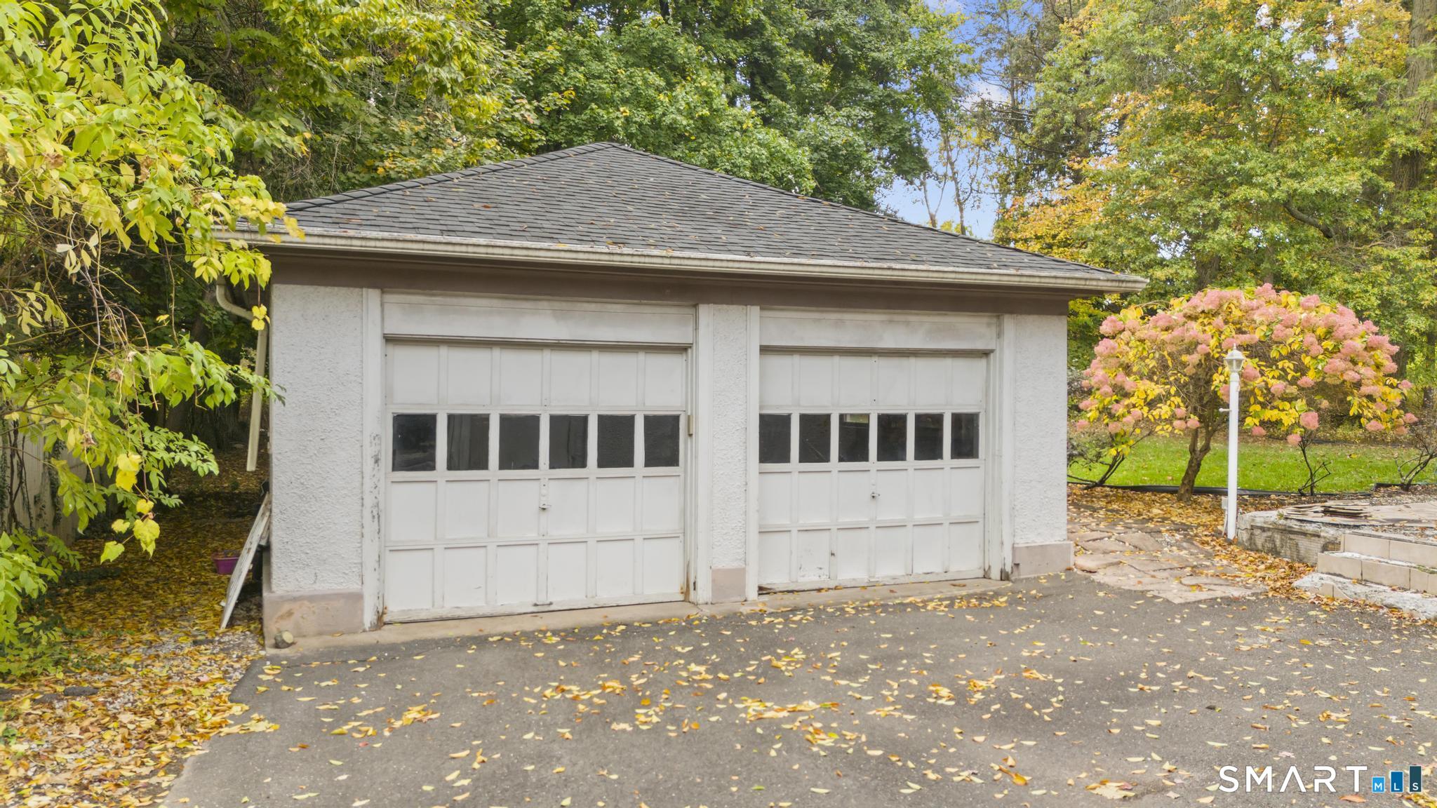 34 Scarborough Street Hartford CT 06105