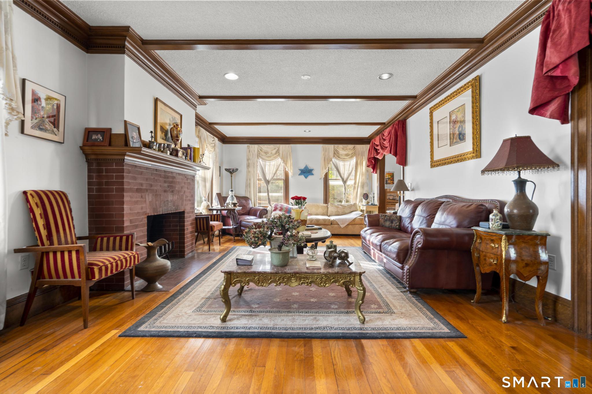 34 Scarborough Street Hartford CT 06105