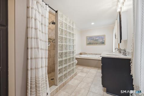 76 Pocahontas Road Redding CT 06896