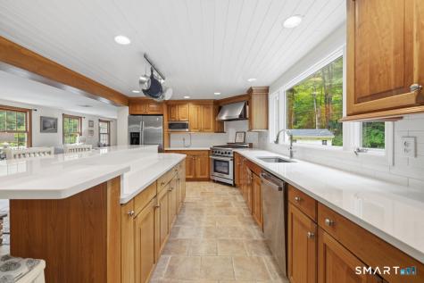 76 Pocahontas Road Redding CT 06896