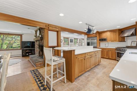 76 Pocahontas Road Redding CT 06896