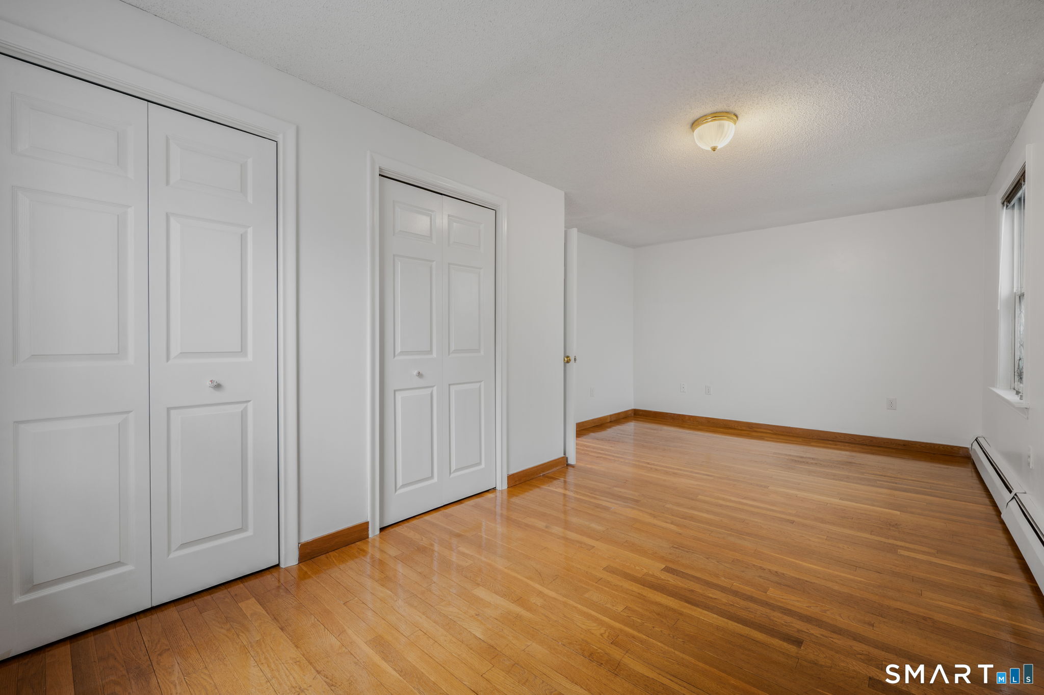 15 Barrie Road East Hampton CT 06424