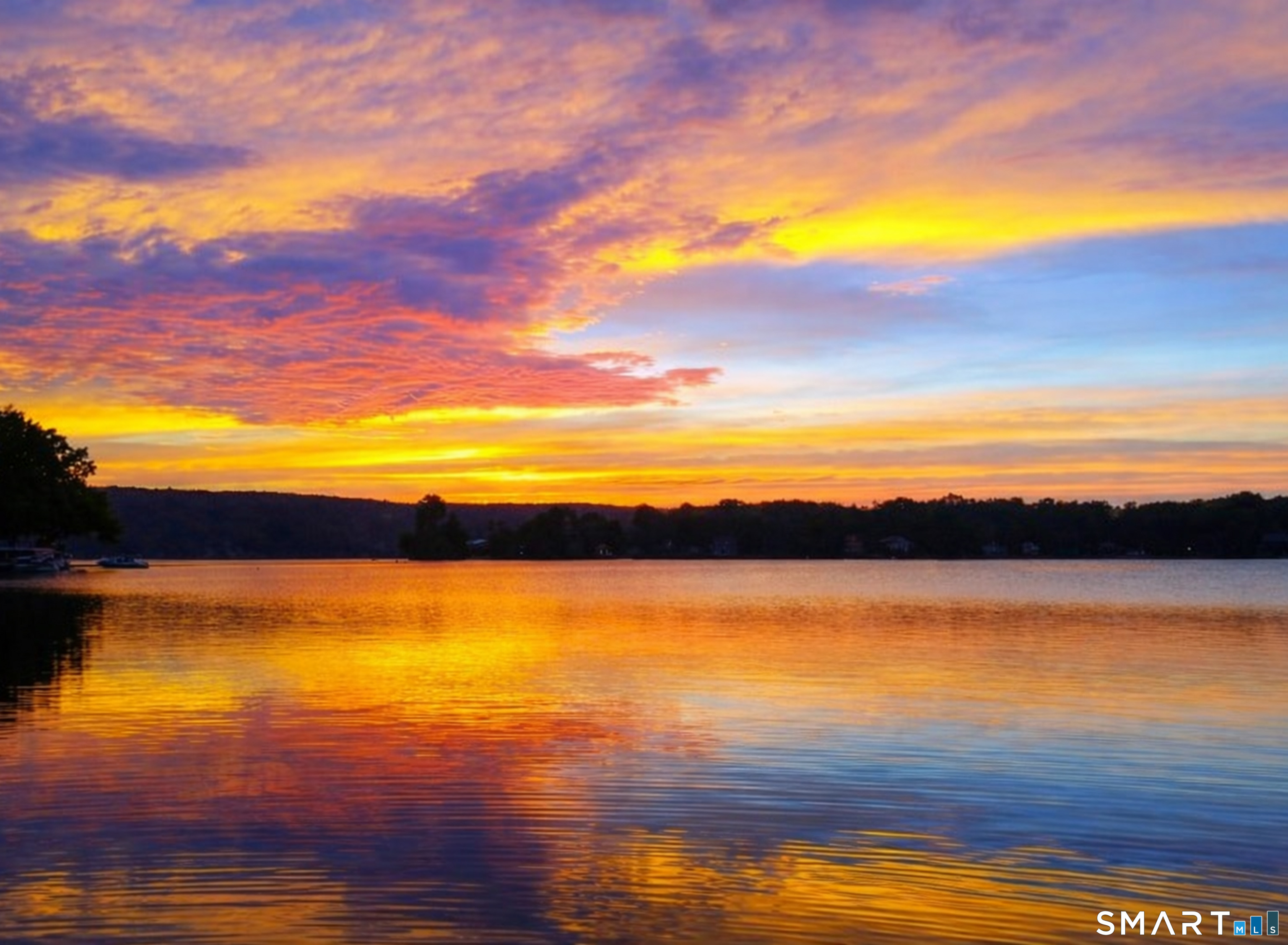 15 Barrie Road East Hampton CT 06424