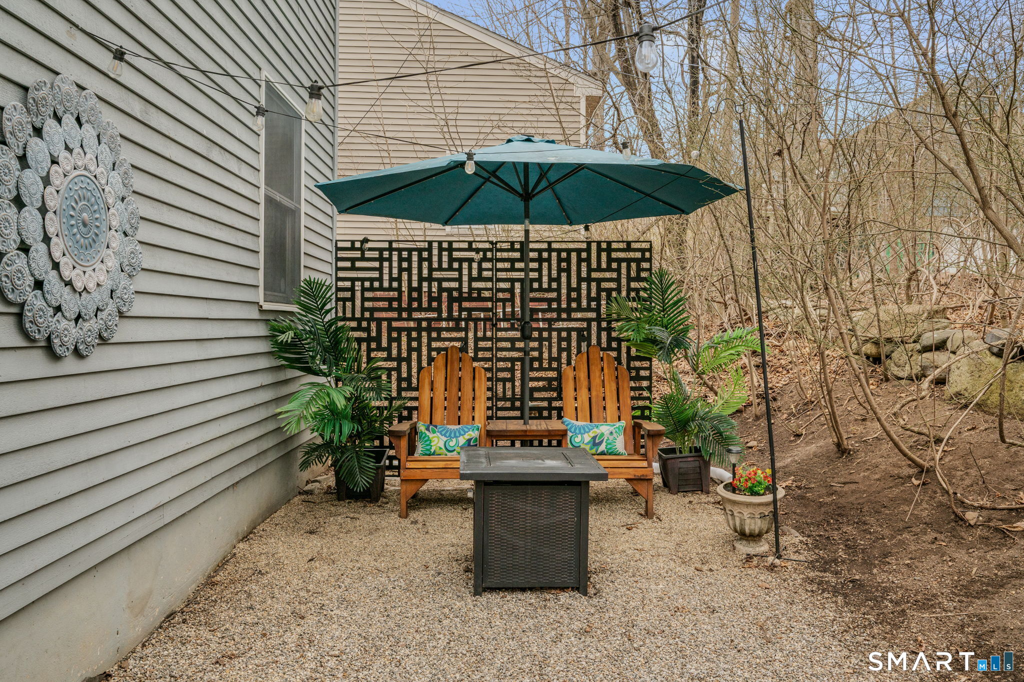 15 Barrie Road East Hampton CT 06424