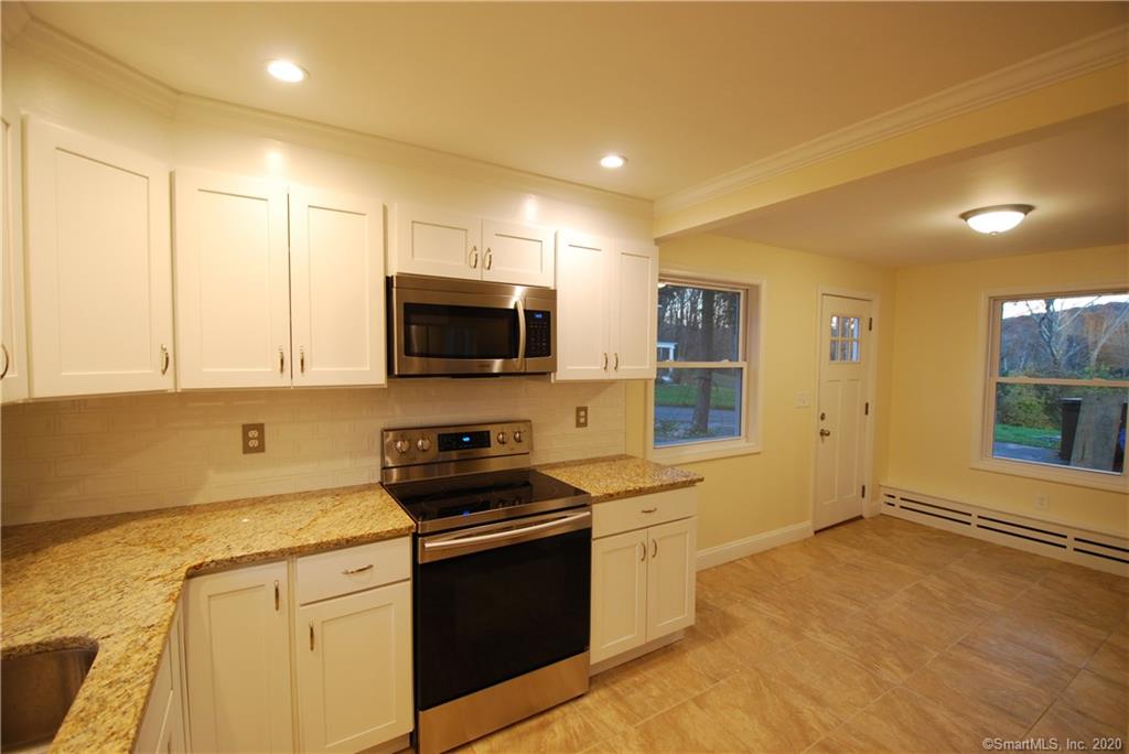 143 North Mountain Road Canton CT 06019
