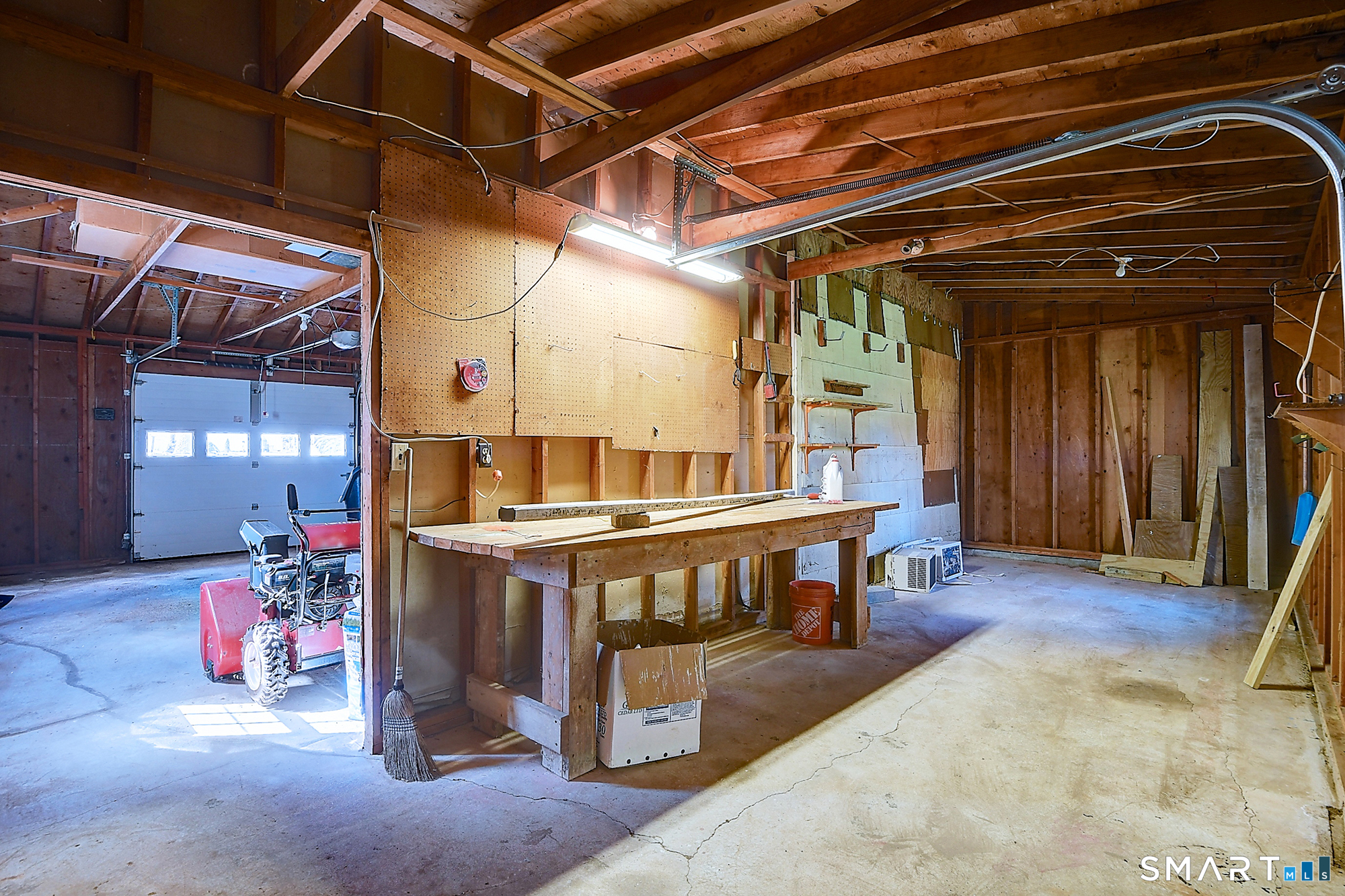 100 New Road Tolland CT 06084