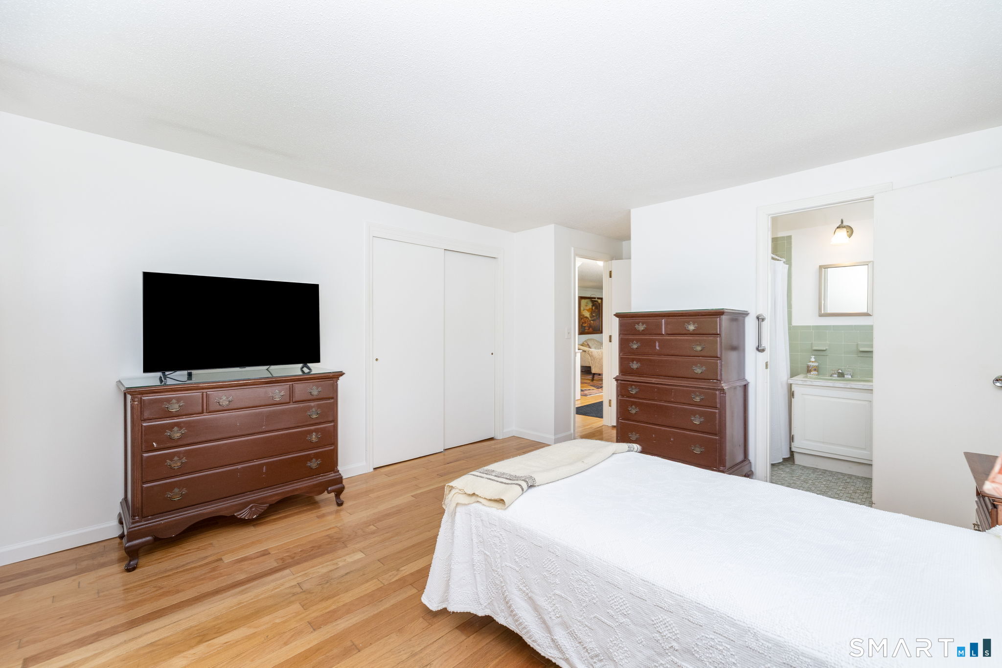 127 Stillwold Drive Wethersfield CT 06109