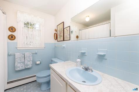 127 Stillwold Drive Wethersfield CT 06109