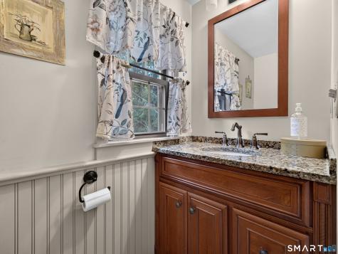 41 Glen Grove Road Deep River CT 06417