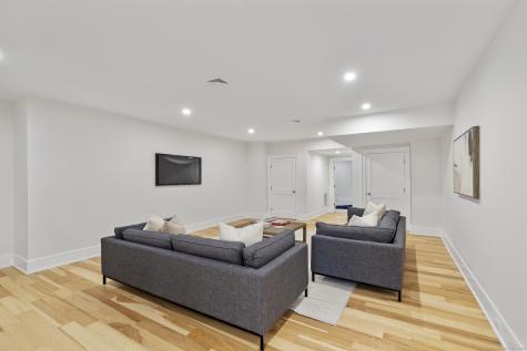 32 Webb Road Westport CT 06880