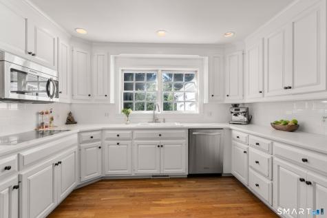 88 Springer Road Fairfield CT 06824