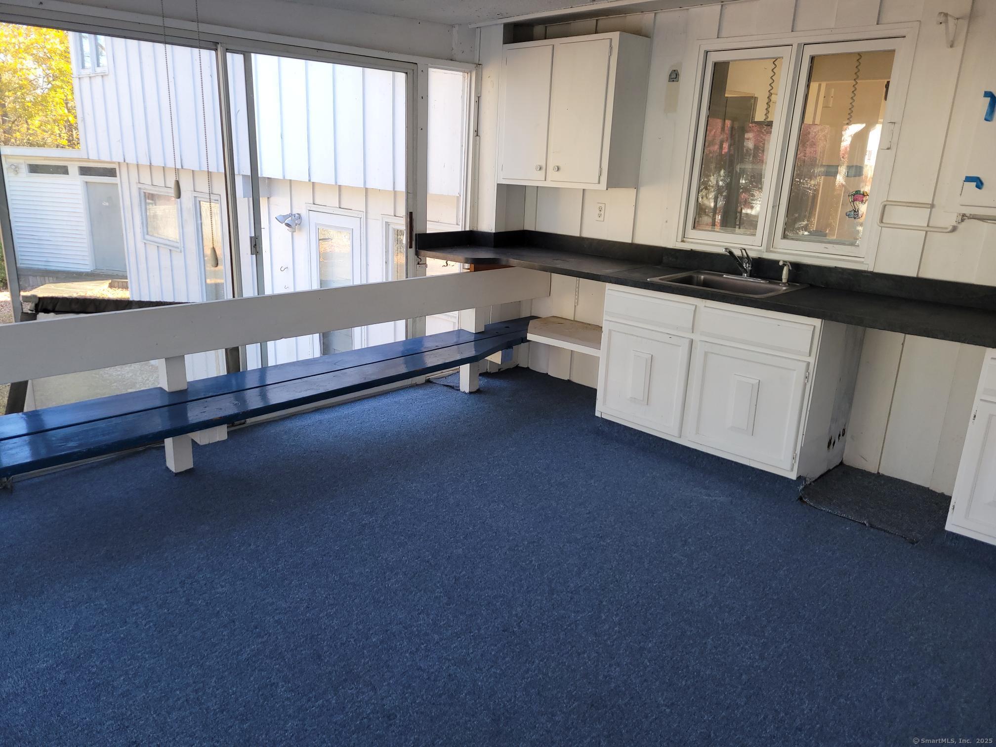 281 South Road Farmington CT 06032