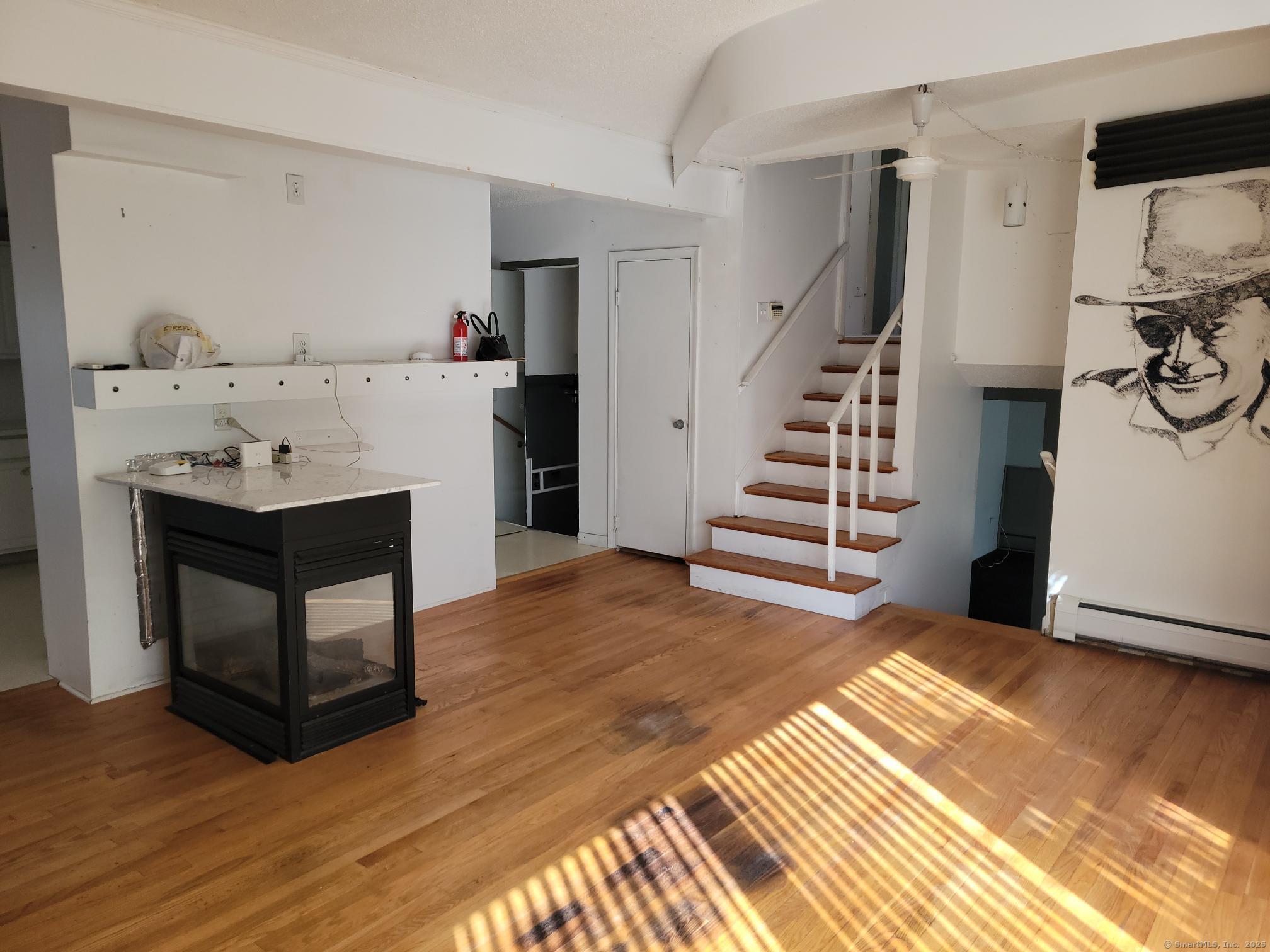 281 South Road Farmington CT 06032