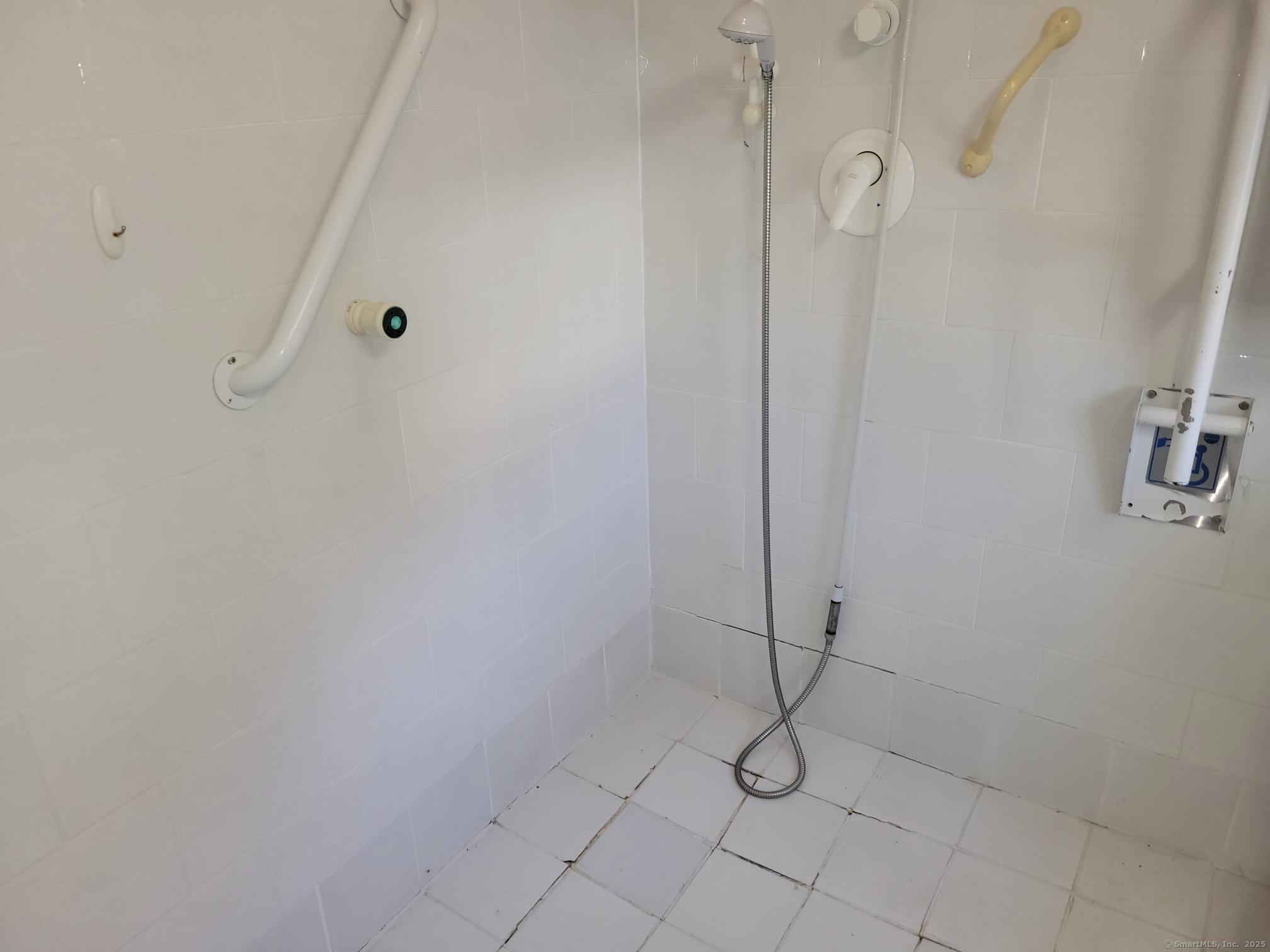 281 South Road Farmington CT 06032