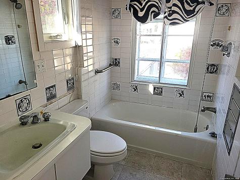 281 South Road Farmington CT 06032