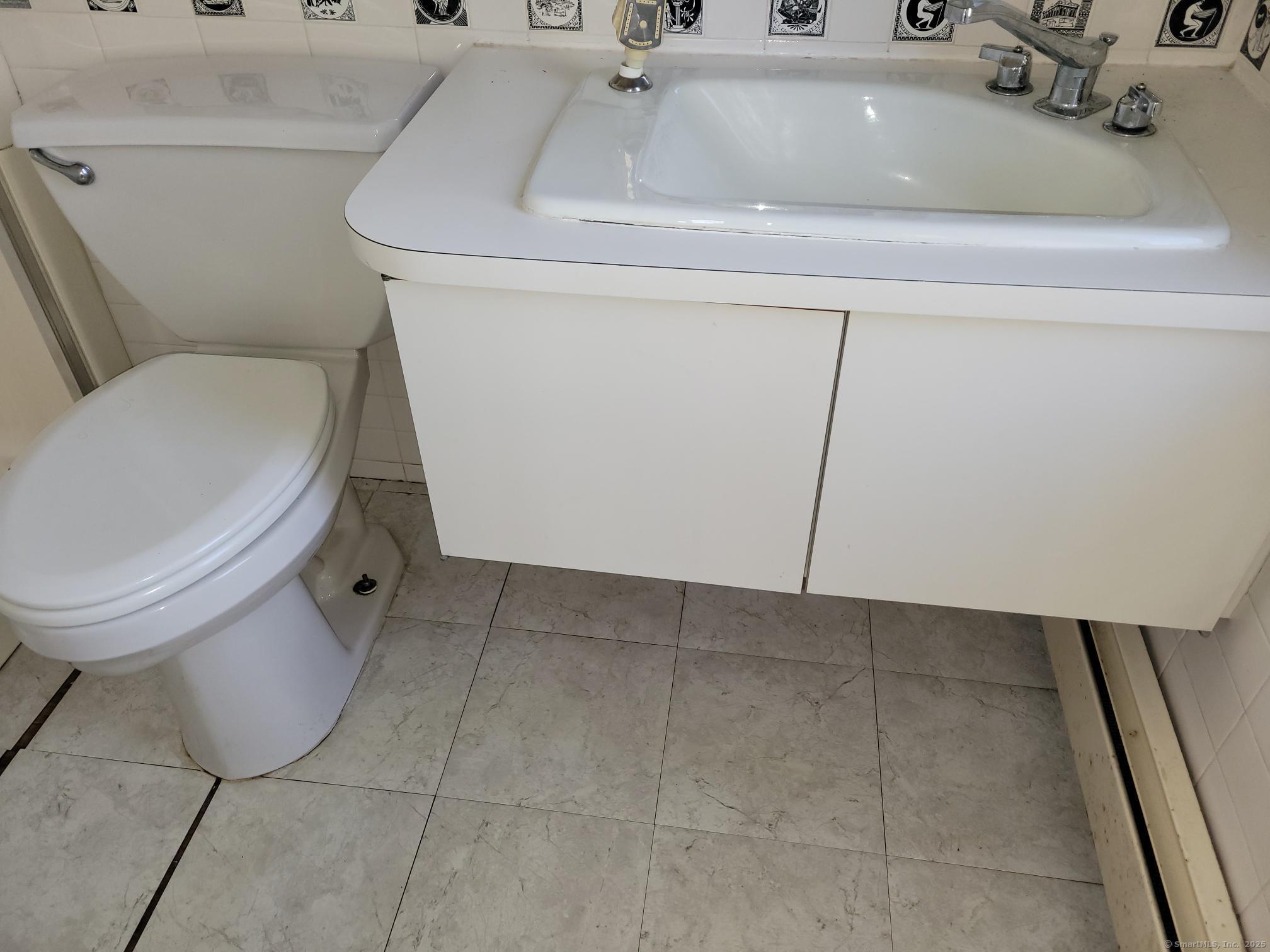 281 South Road Farmington CT 06032