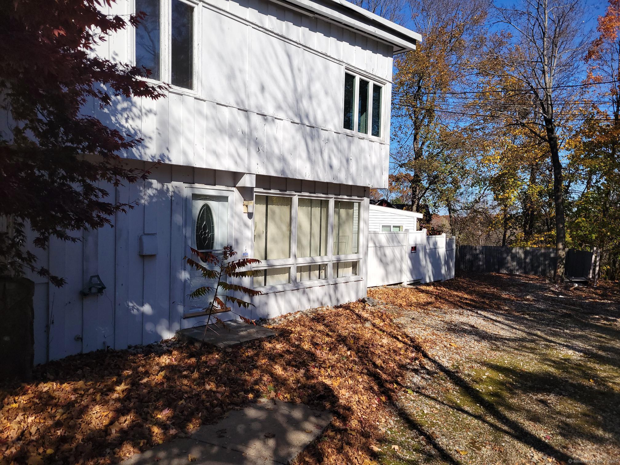 281 South Road Farmington CT 06032