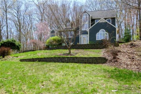 51 Larkspur Lane Bristol CT 06010
