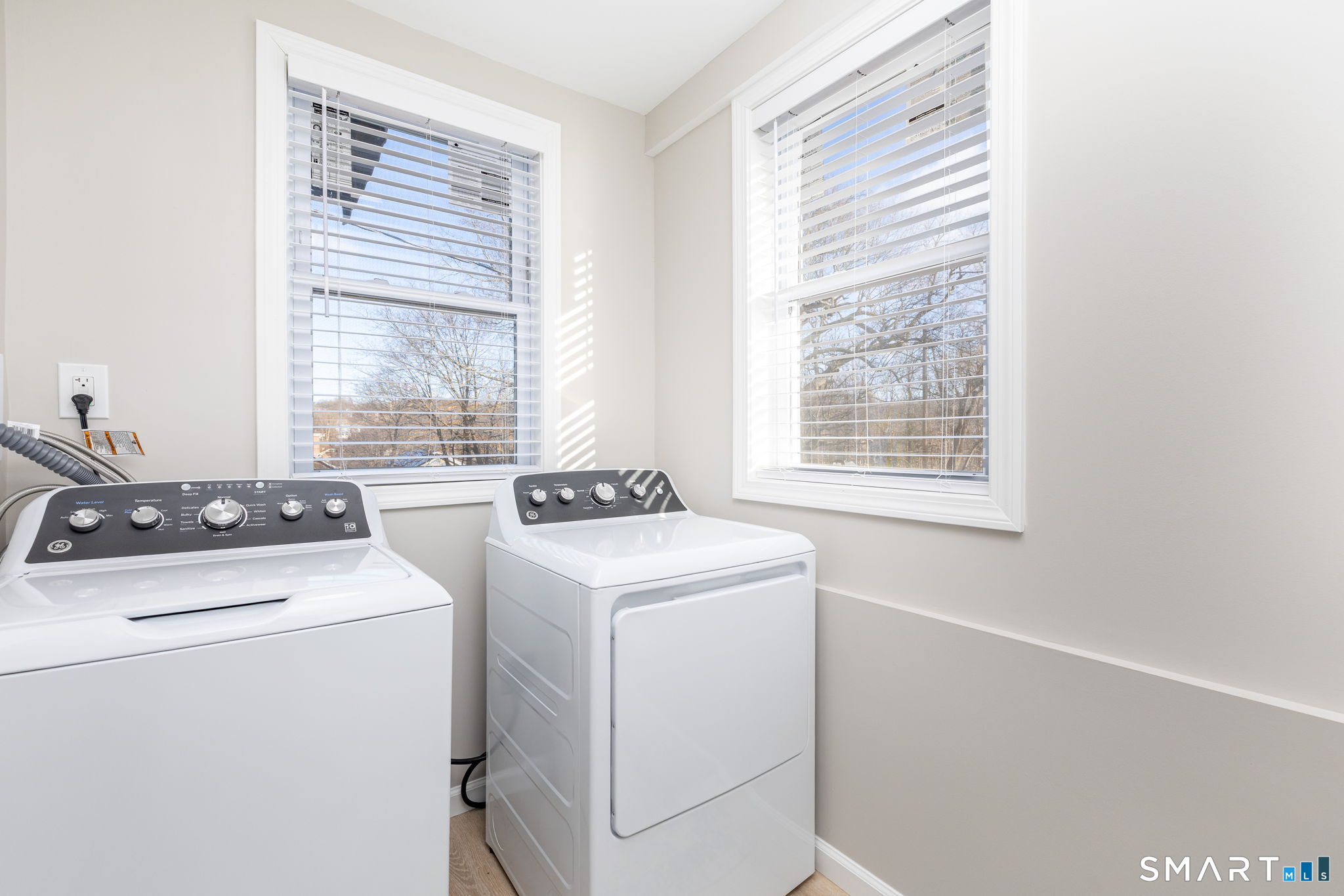 11 Cawley Court Bristol CT 06010