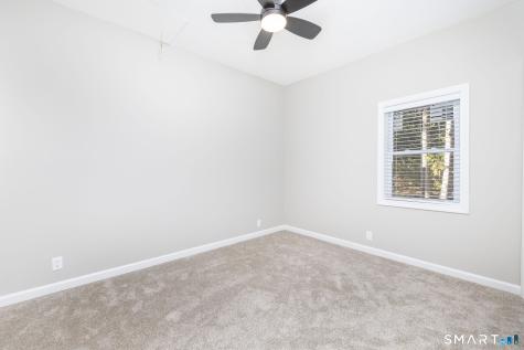 11 Cawley Court Bristol CT 06010