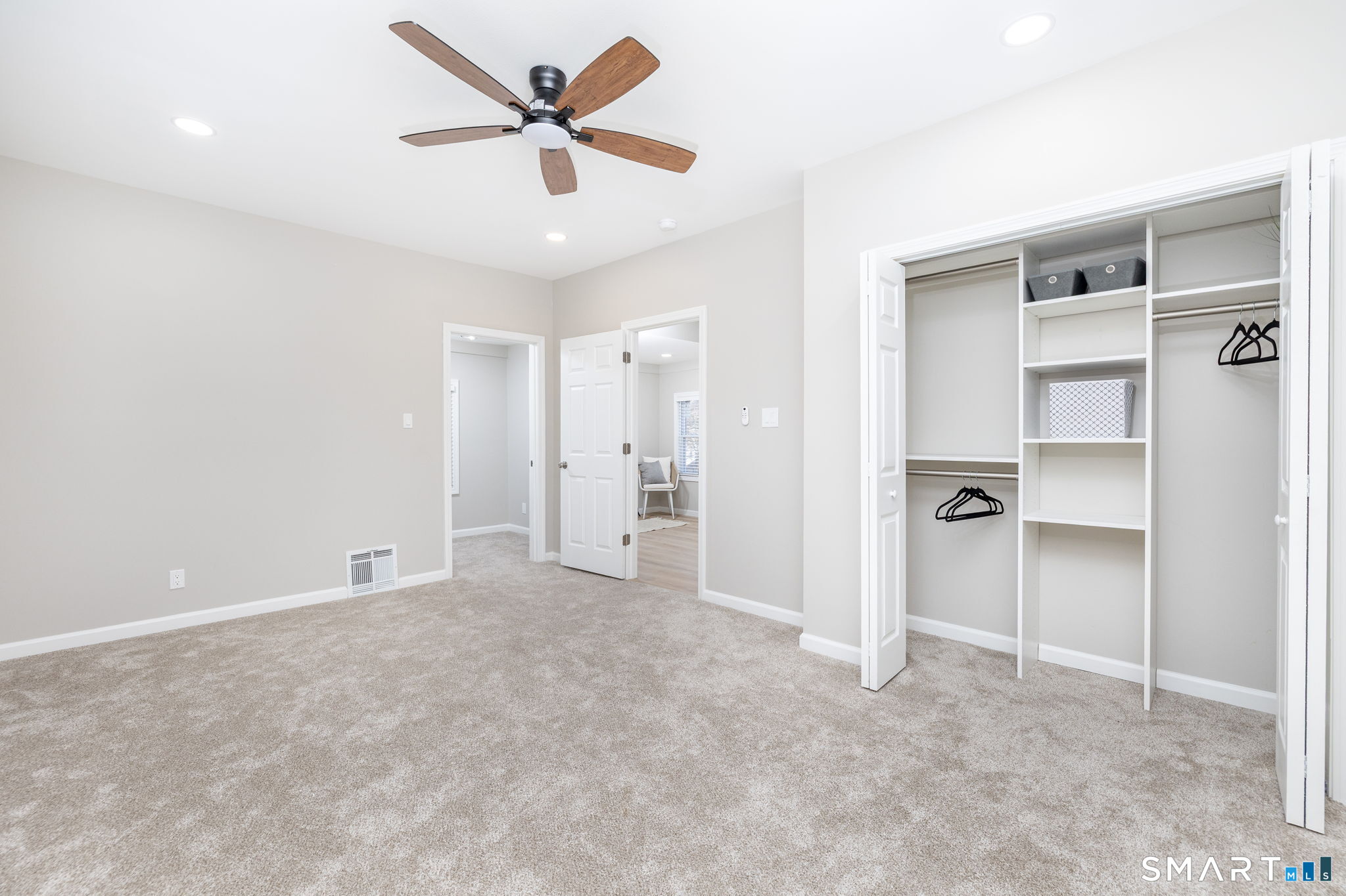 11 Cawley Court Bristol CT 06010