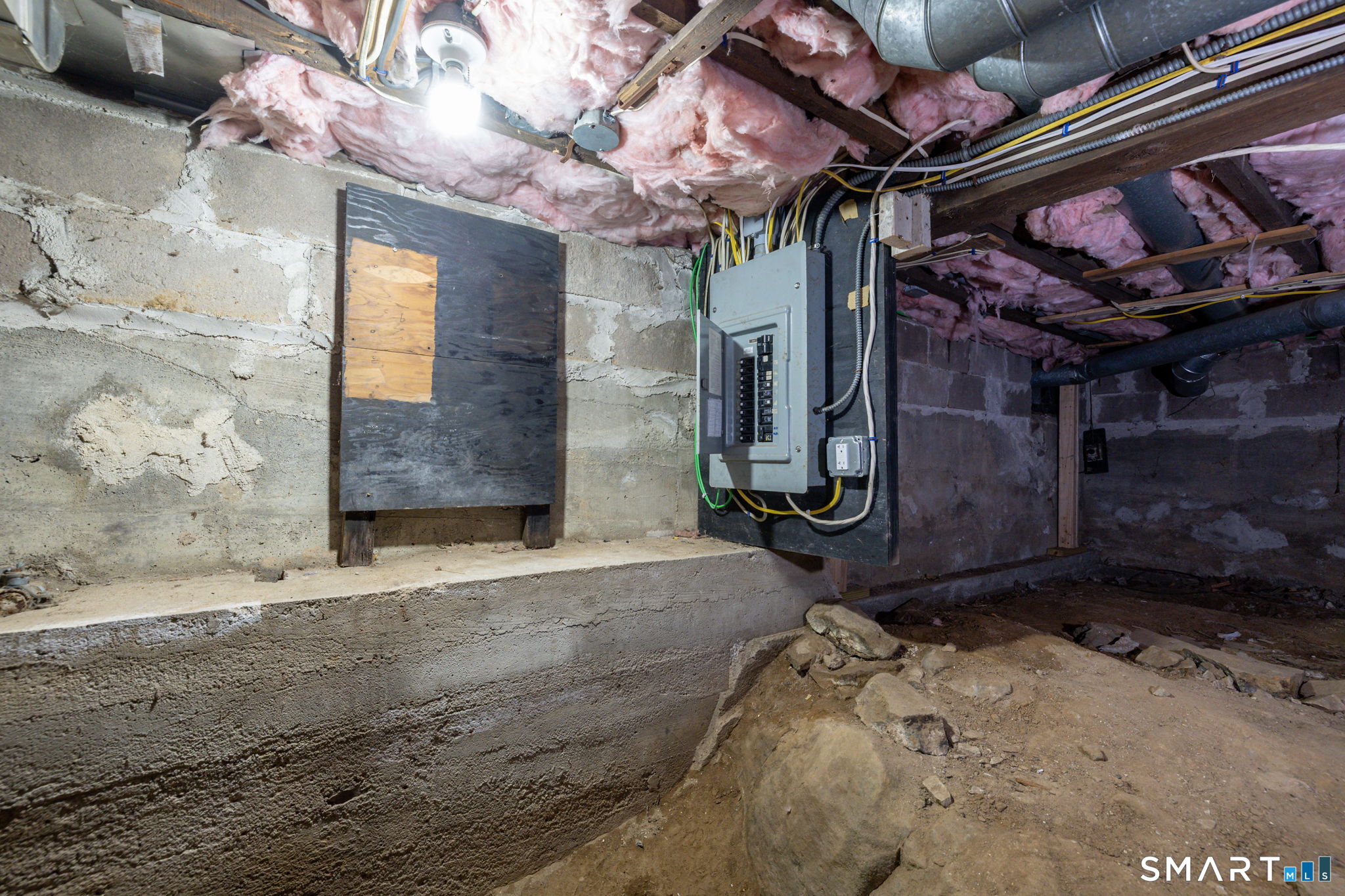 11 Cawley Court Bristol CT 06010