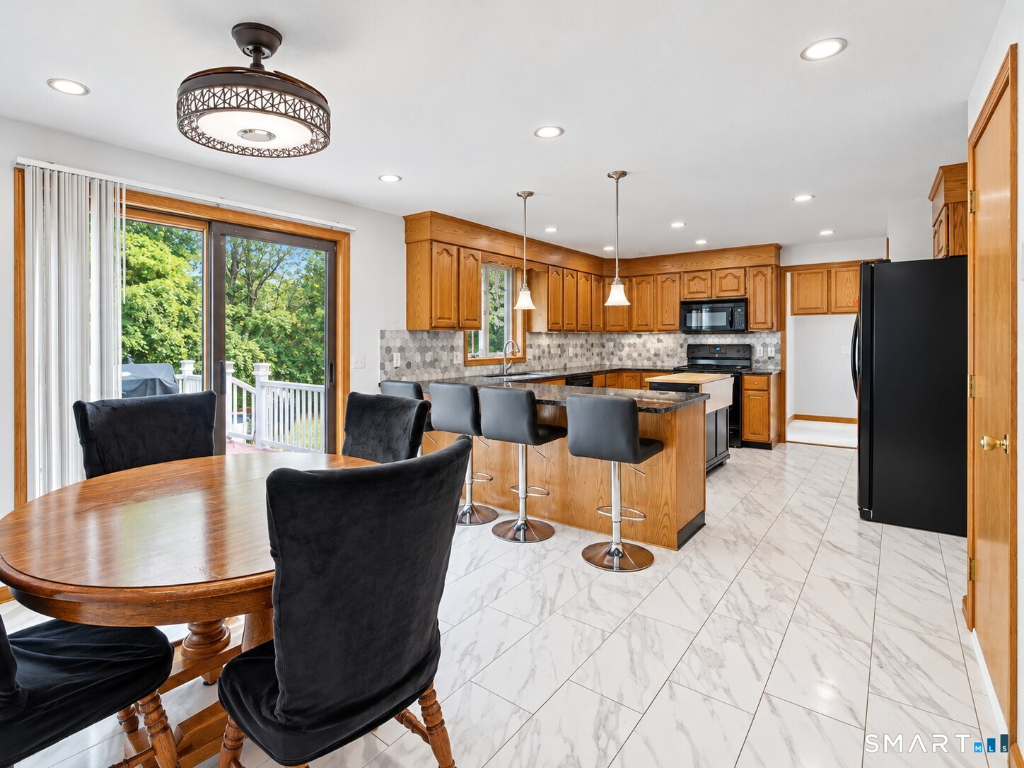 85 Village Lane Windsor CT 06095