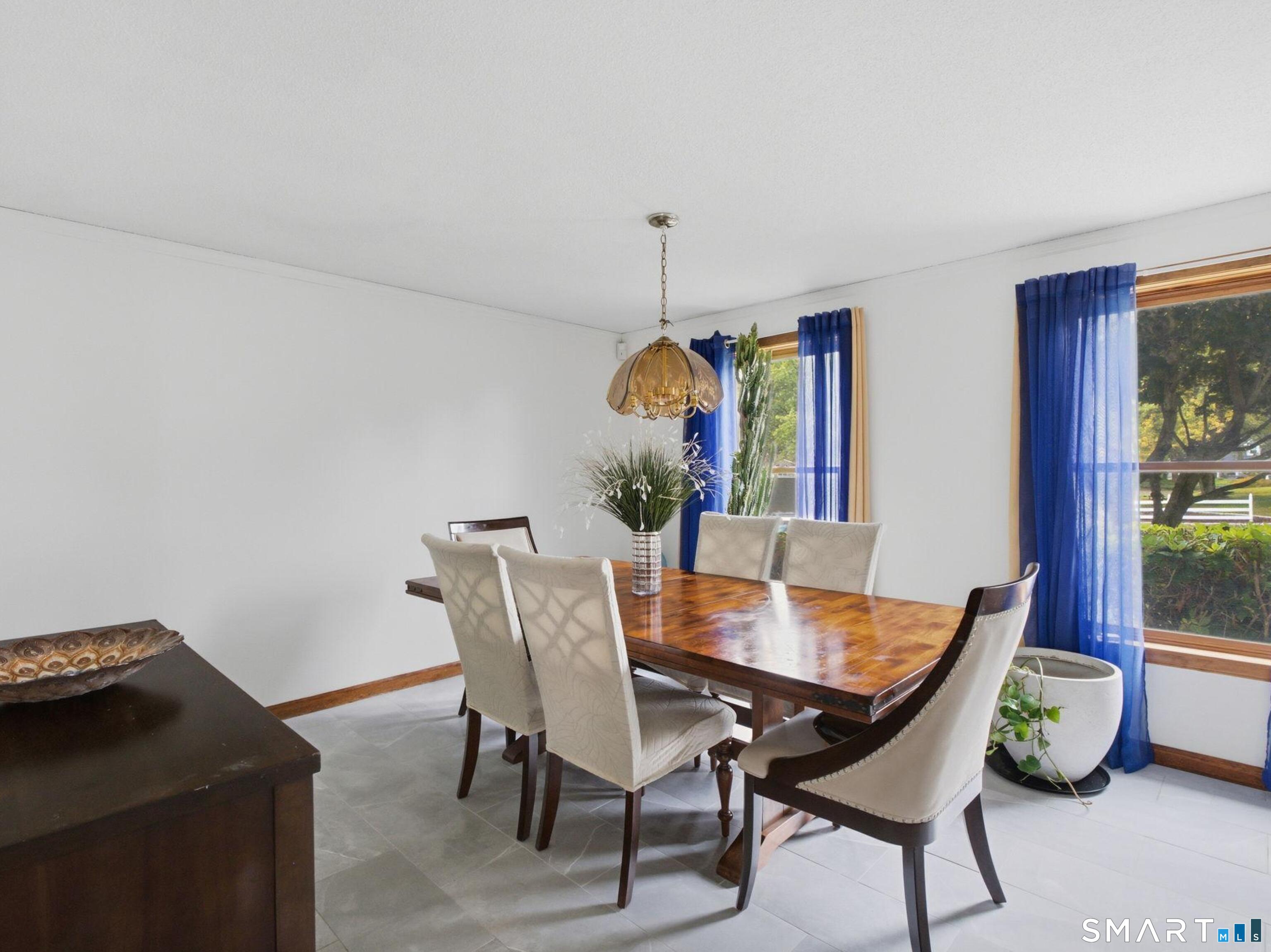 85 Village Lane Windsor CT 06095