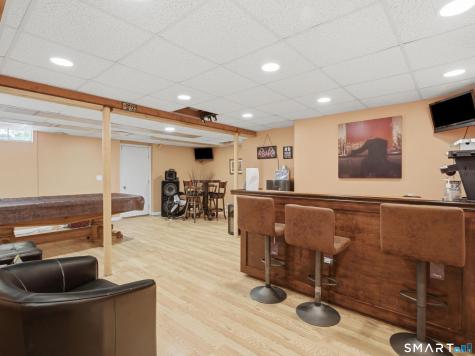 85 Village Lane Windsor CT 06095