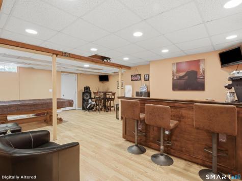 85 Village Lane Windsor CT 06095