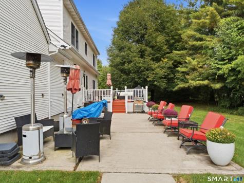 85 Village Lane Windsor CT 06095
