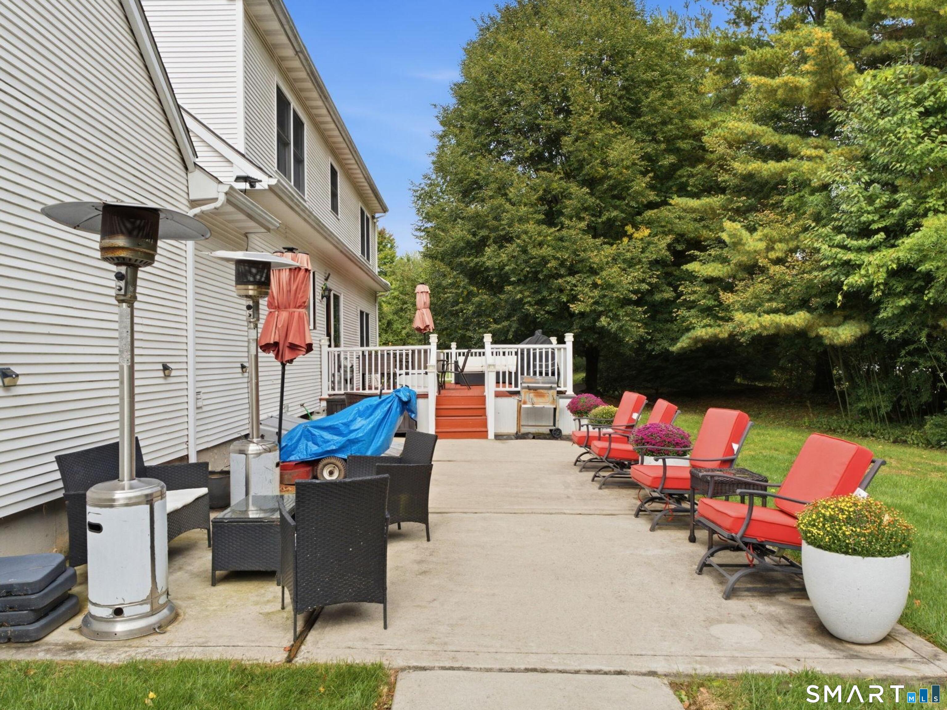 85 Village Lane Windsor CT 06095