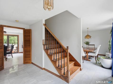 85 Village Lane Windsor CT 06095