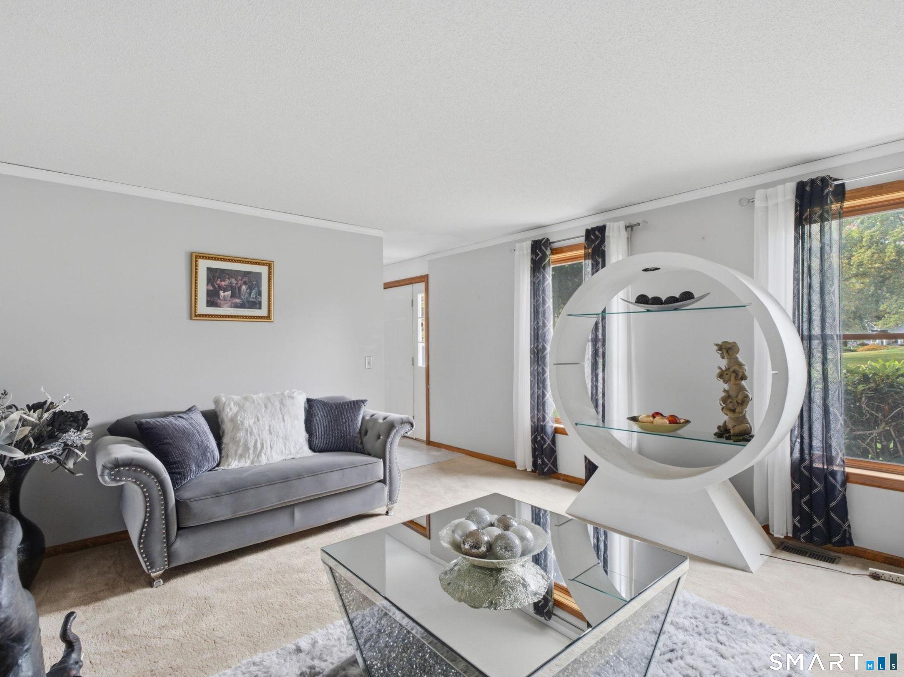 85 Village Lane Windsor CT 06095