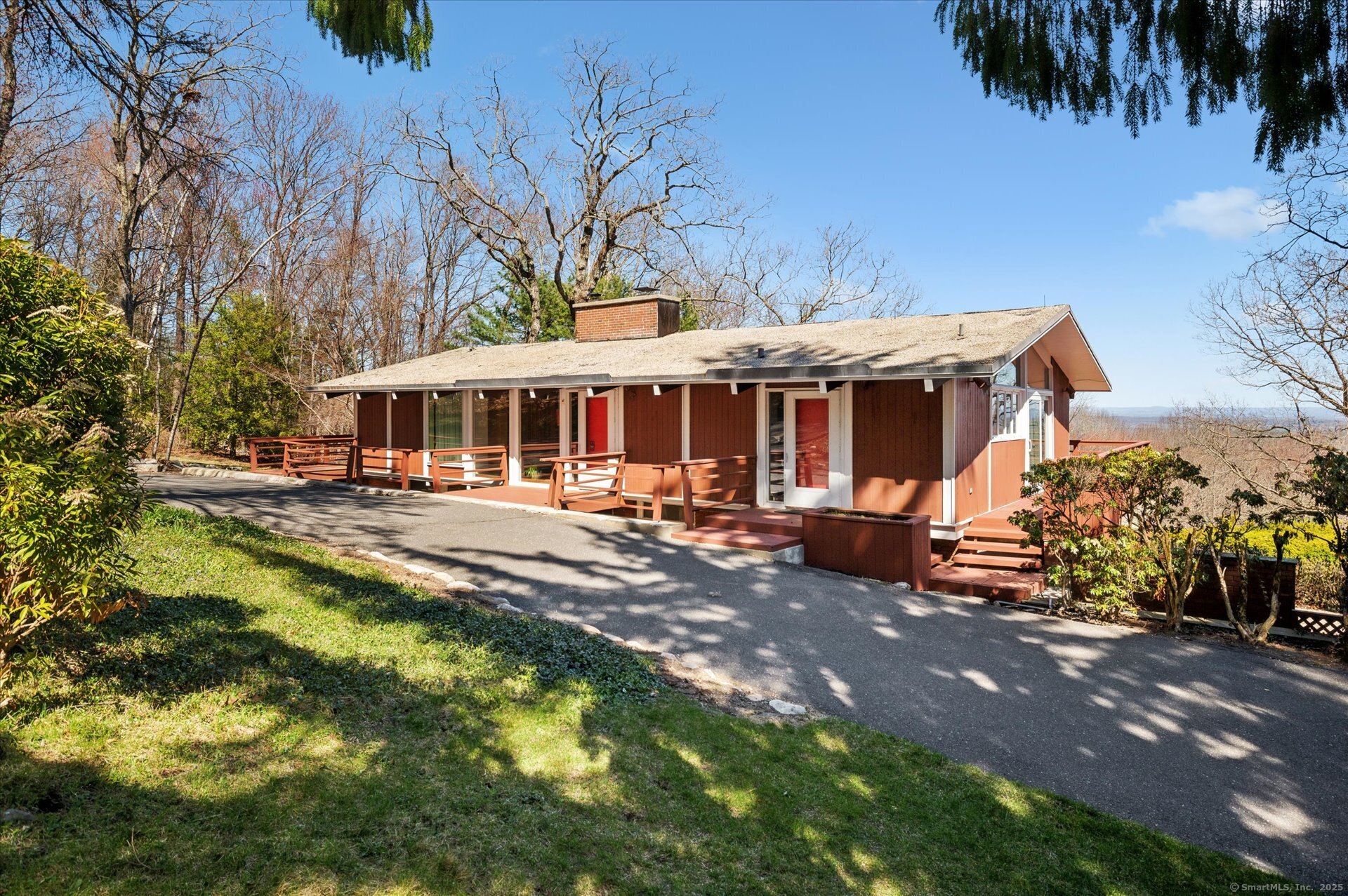 53 Highridge Road Simsbury CT 06092
