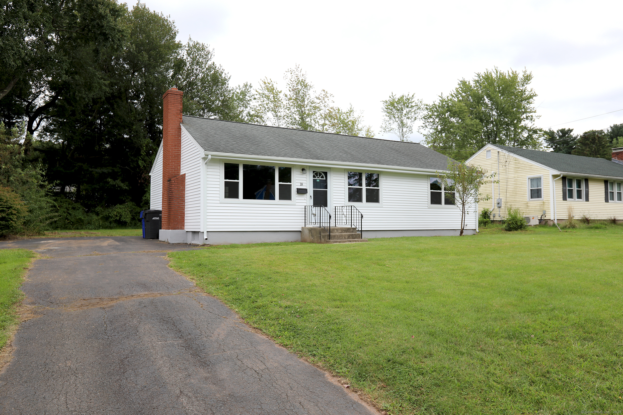 18 High Ridge Road Ellington CT 06029