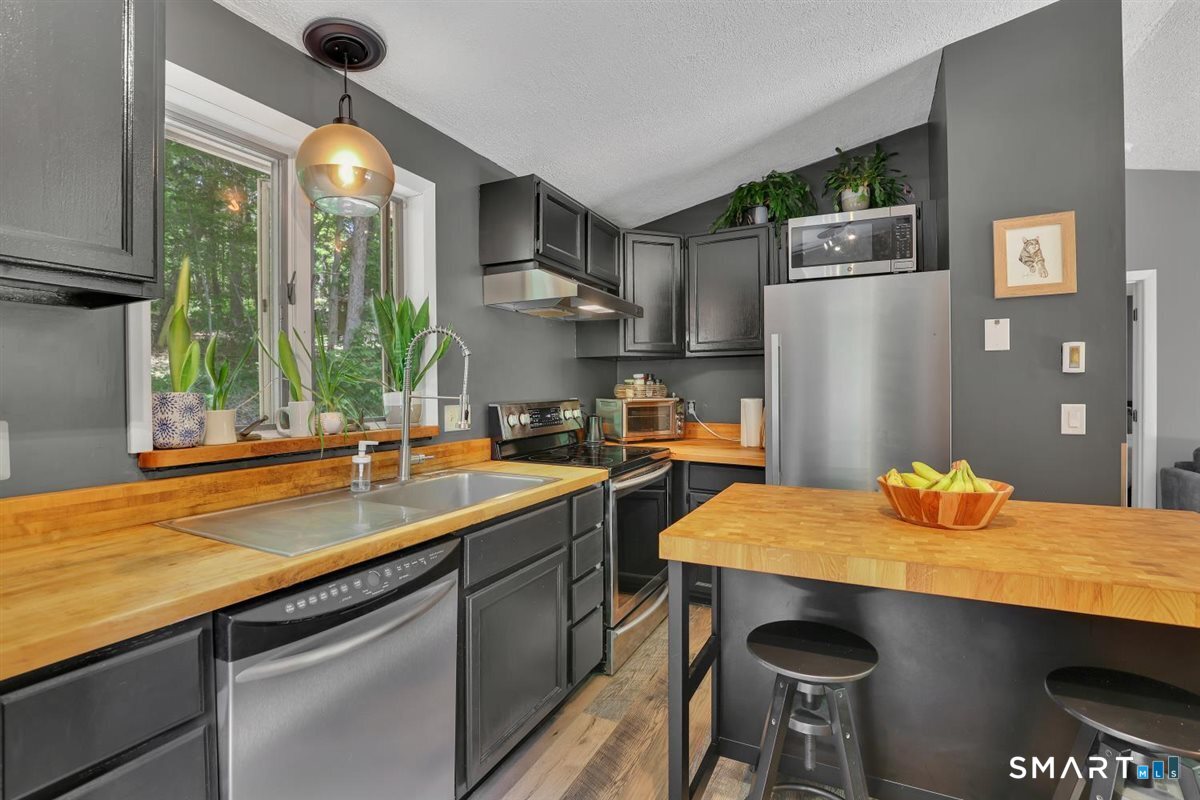 43 Flagg Hill Road Colebrook CT 06021
