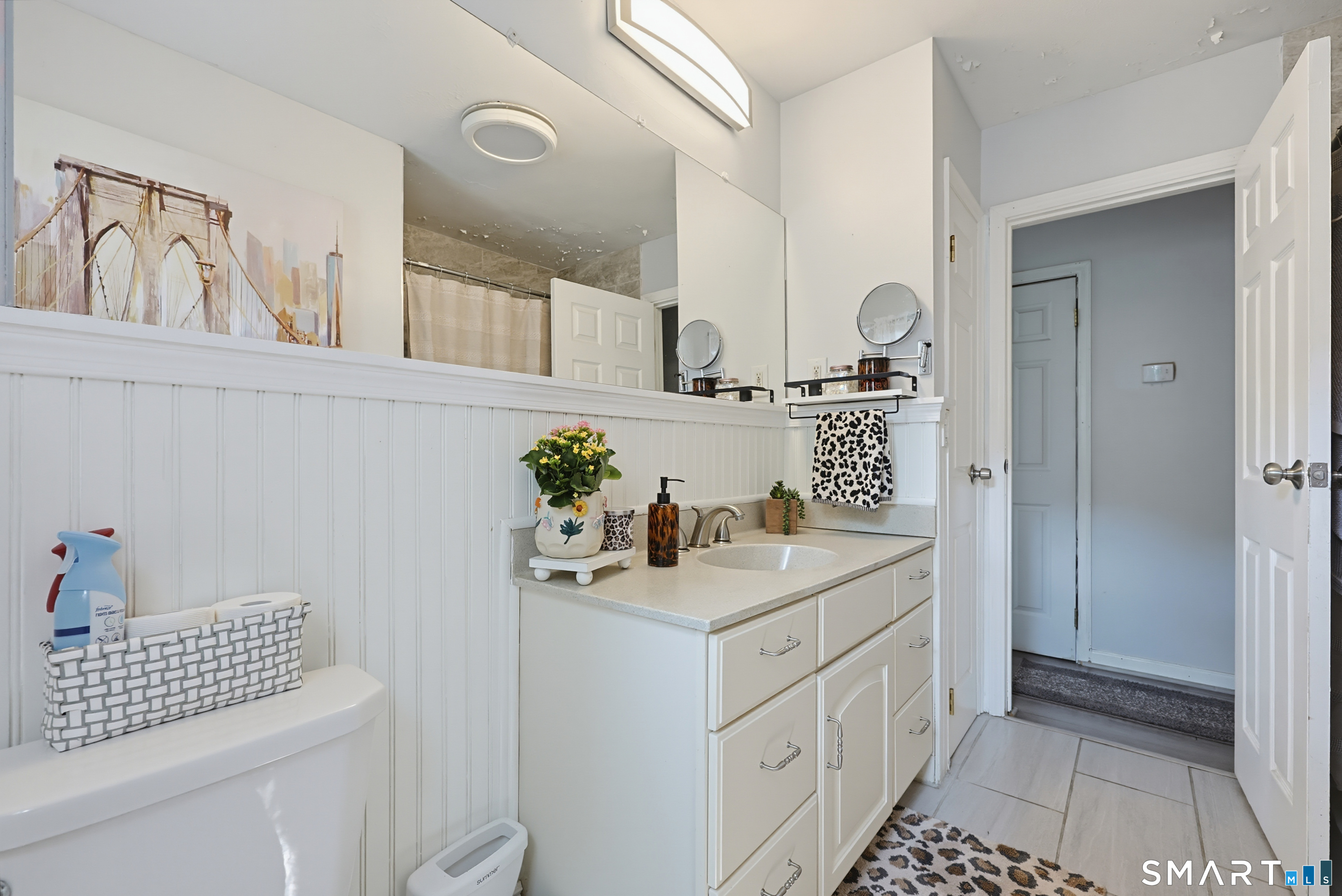 125 Florence Street East Haven CT 06512