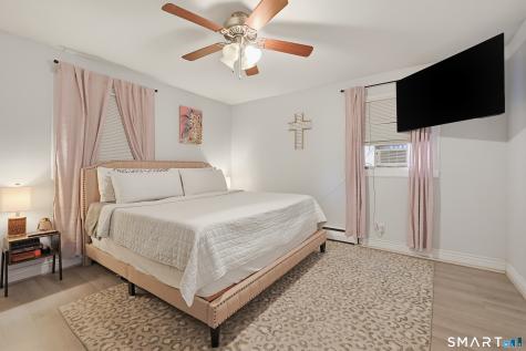 125 Florence Street East Haven CT 06512