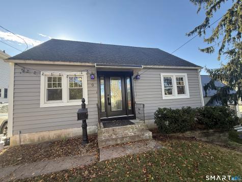 9 Magnolia Place Middletown CT 06457