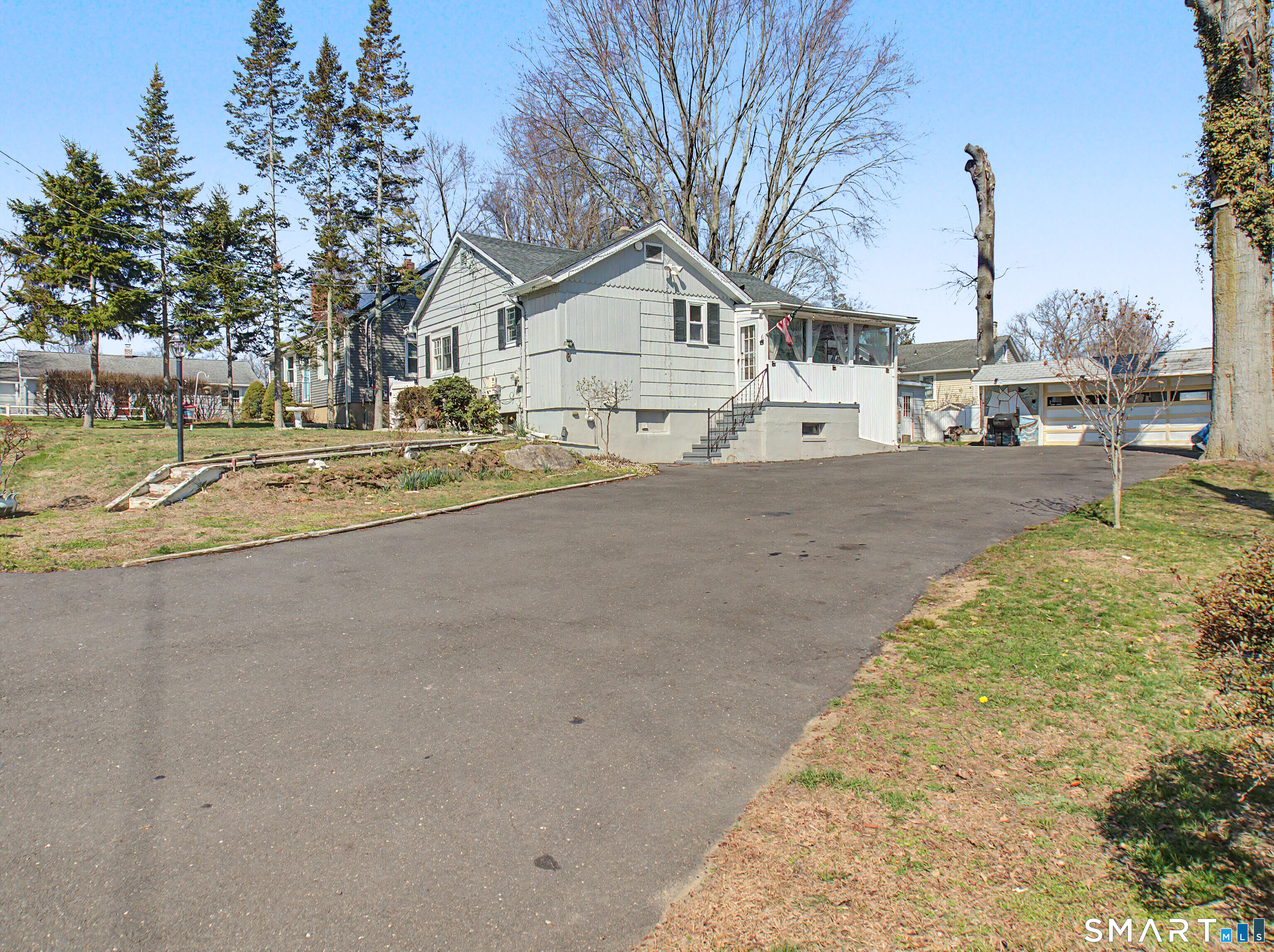 6 Windy Hill Road Milford CT 06460